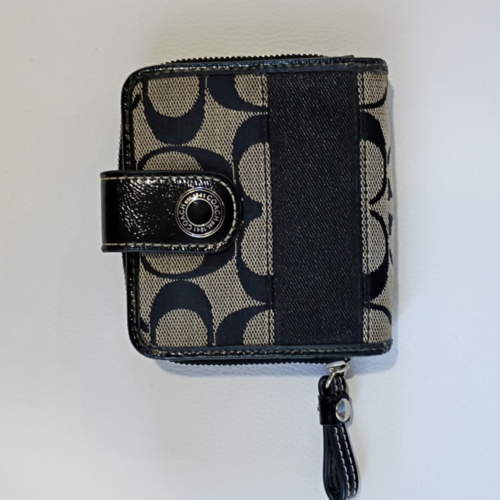 Coach Black and Beige Signature Wallet